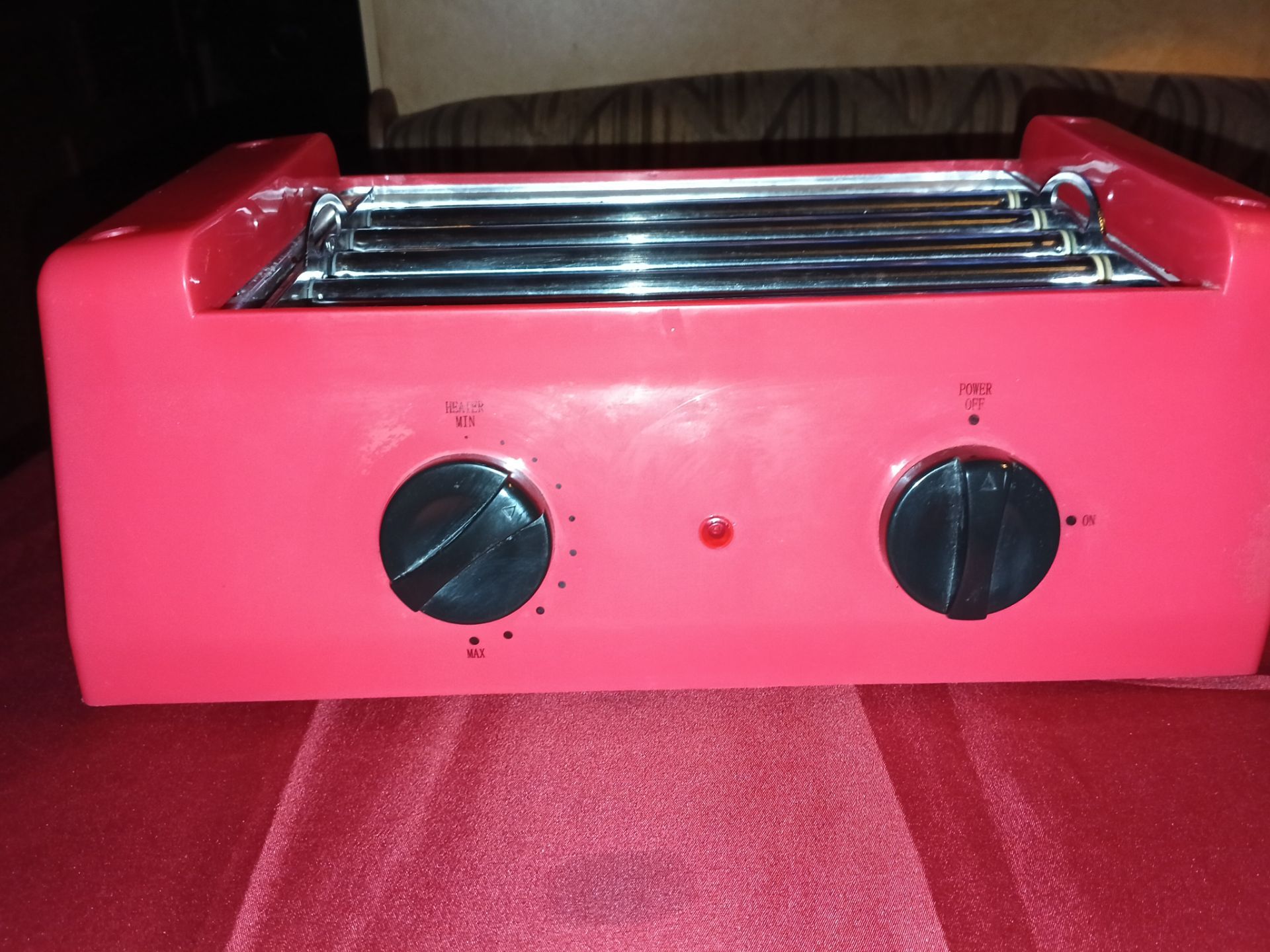 Hot dog cooker