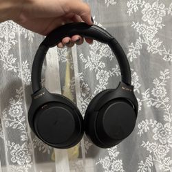 Sony WH-1000XM4