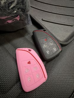 Suburban Key Pob Holder And Mesh Storage For Back