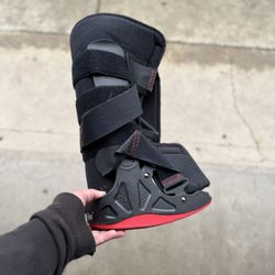 Walking Boot