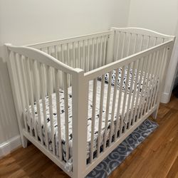 Crib with toddler Bed Conversion Kit