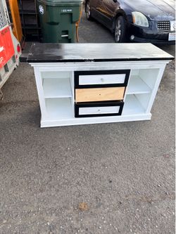 Free Dresser