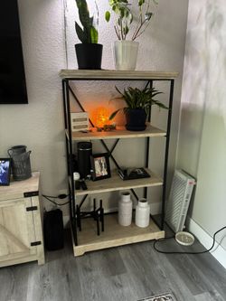 Farmhouse Book Shelf