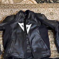 Dainese Sport Pro Leather Motorcycle Jacket Size 54