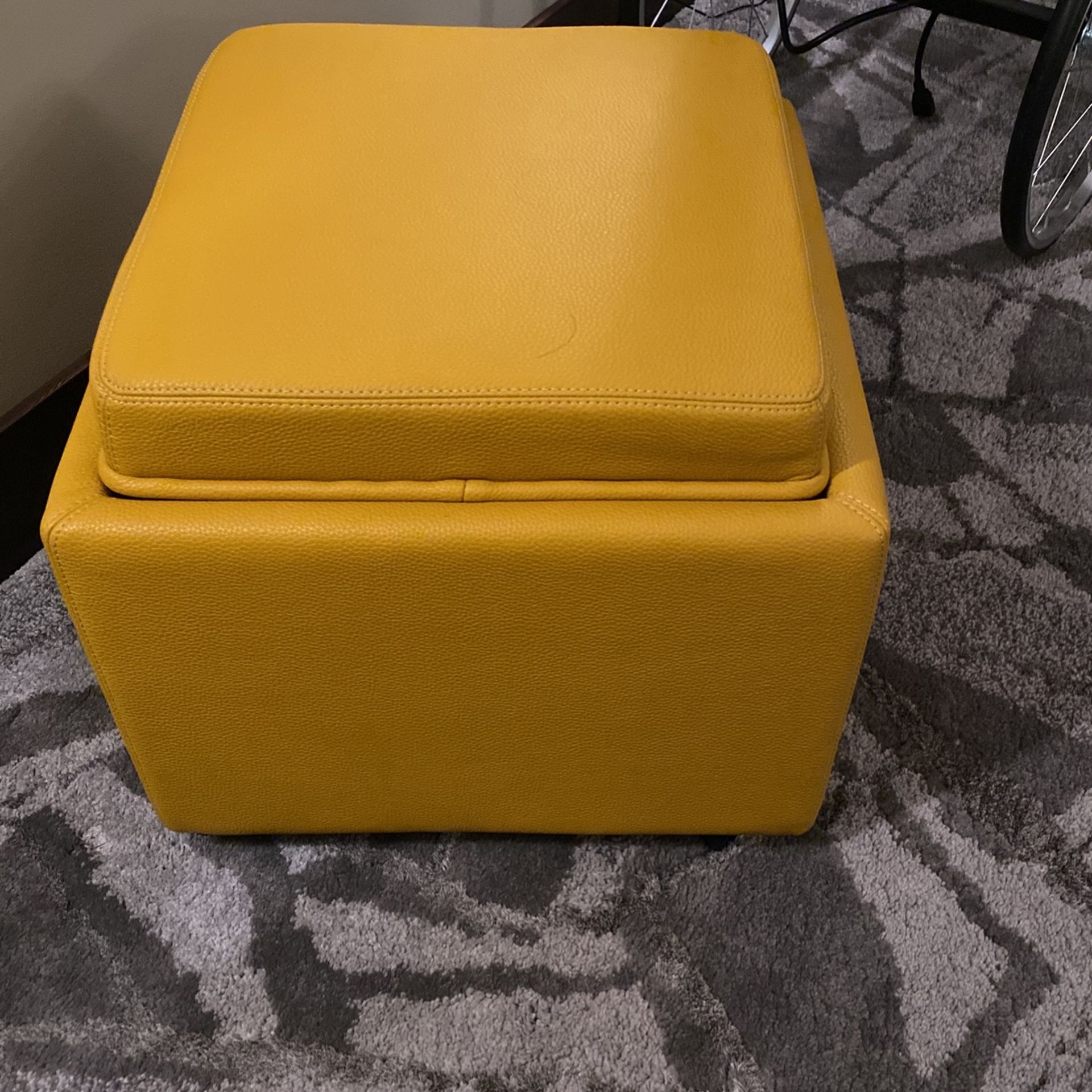 Leather Storage Cube 