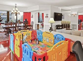 Playpen Dwinguler Castle