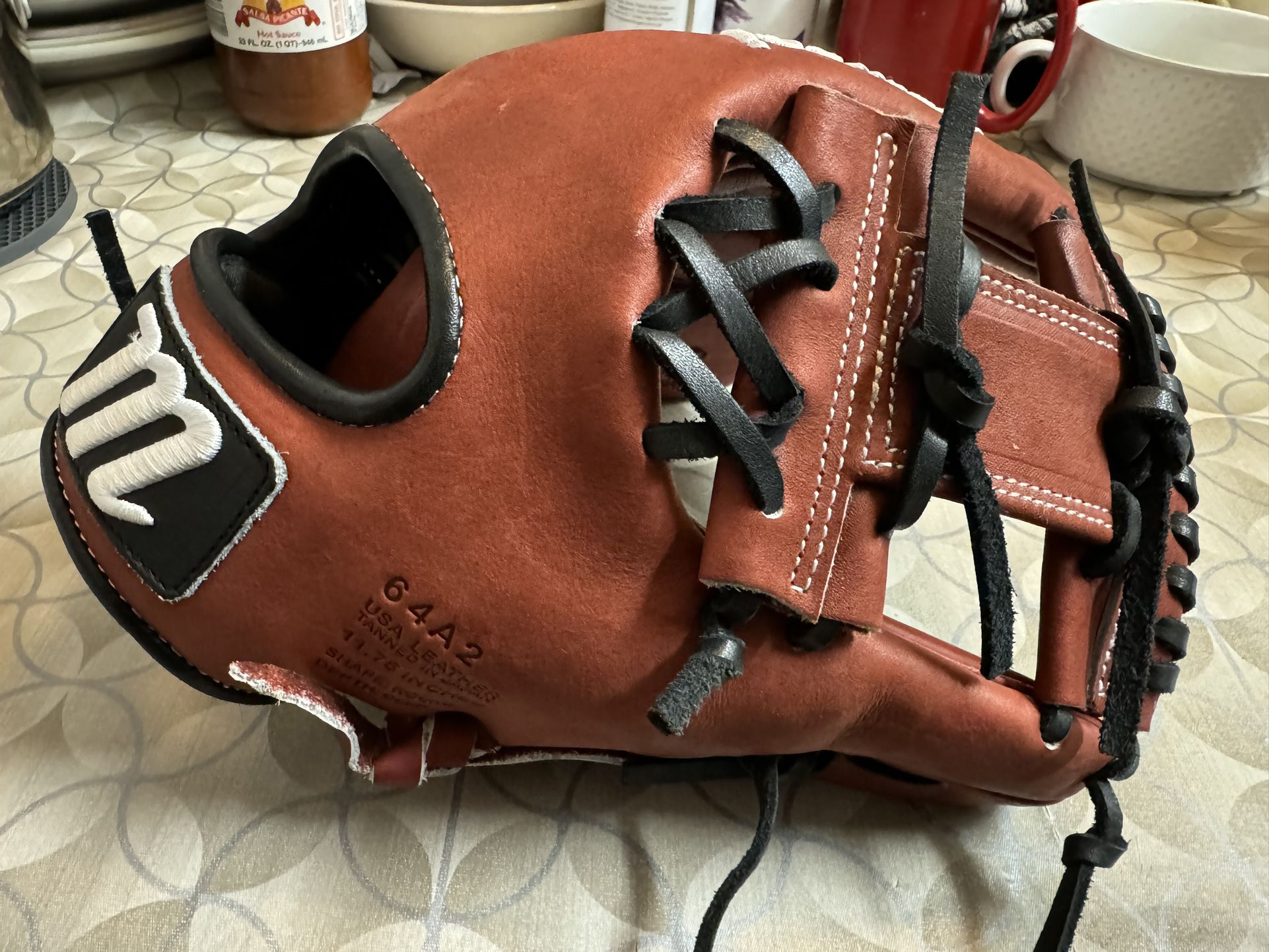Marucci Baseball Glove