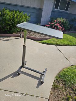 MEDLINE  ADJUSTABLE  over bed  table  on wheels  L 28 "x W 15" x H 29" to 42"
