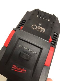 Milwaukee M18 Red forge HD 12.0 Battery