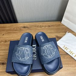 D.ior sandals size 4-11 