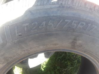 Tires lt245/75R17