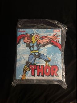 Mezco One:12 Comic version Thor