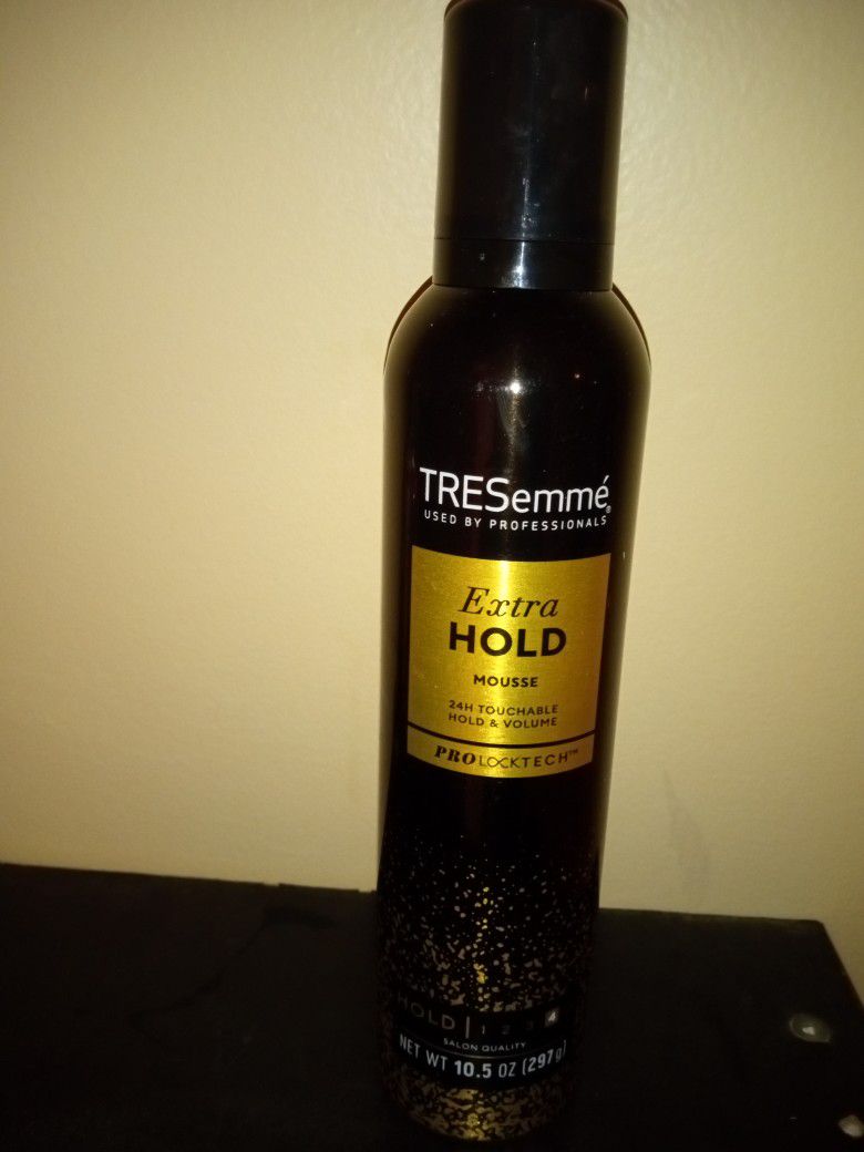 Tresemme Extra Hold Mouse 
