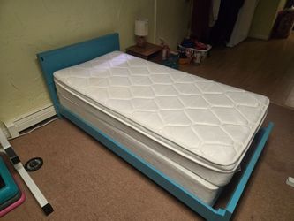 Twin bed