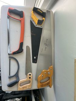 Mixed Lot of Hand Saws – 5 Pieces