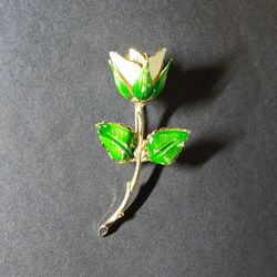 Vintage Rose Brooch Pin. 