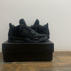 Black Cat Jordan 4 Size 11