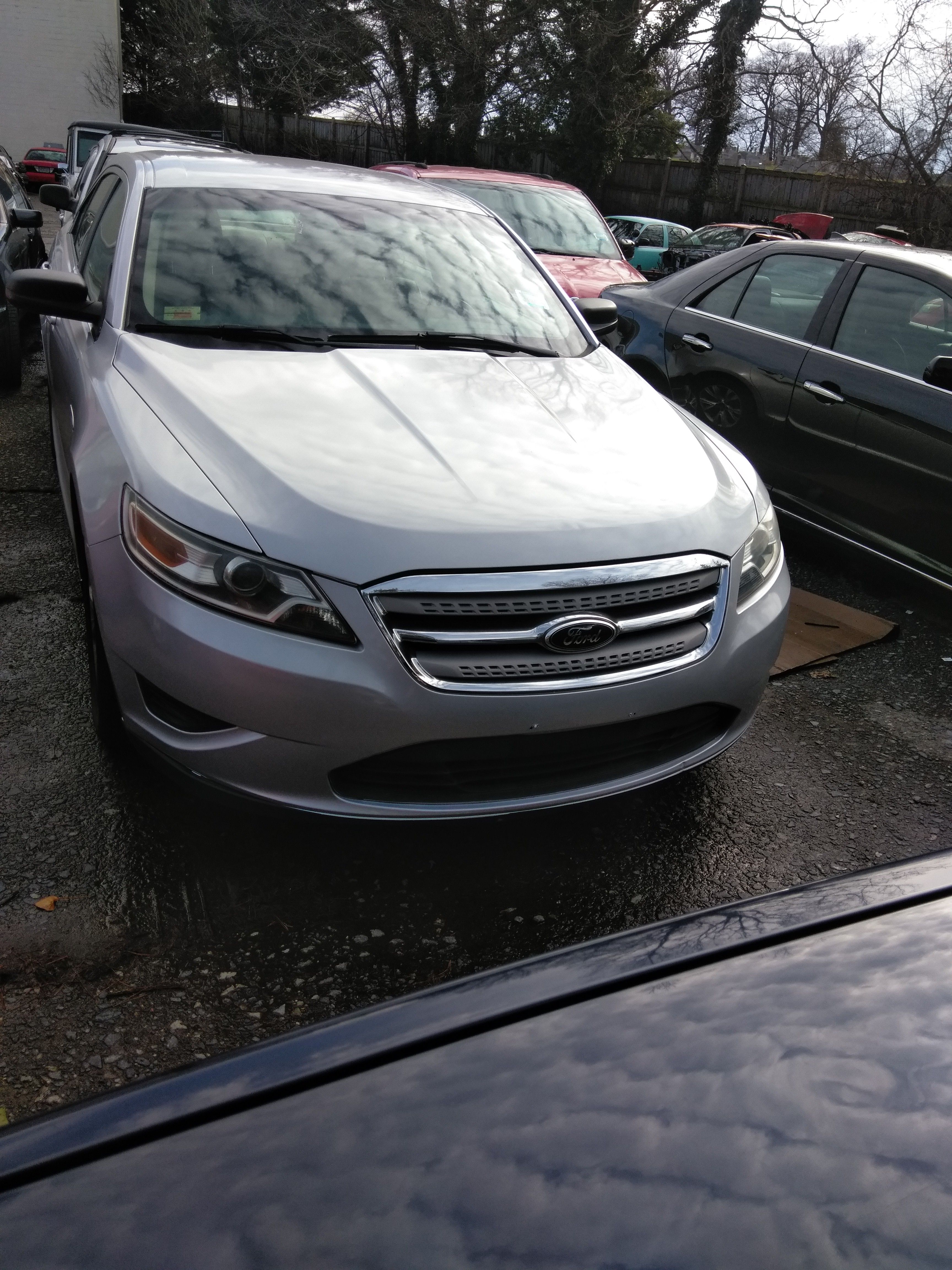 2011 Ford Taurus