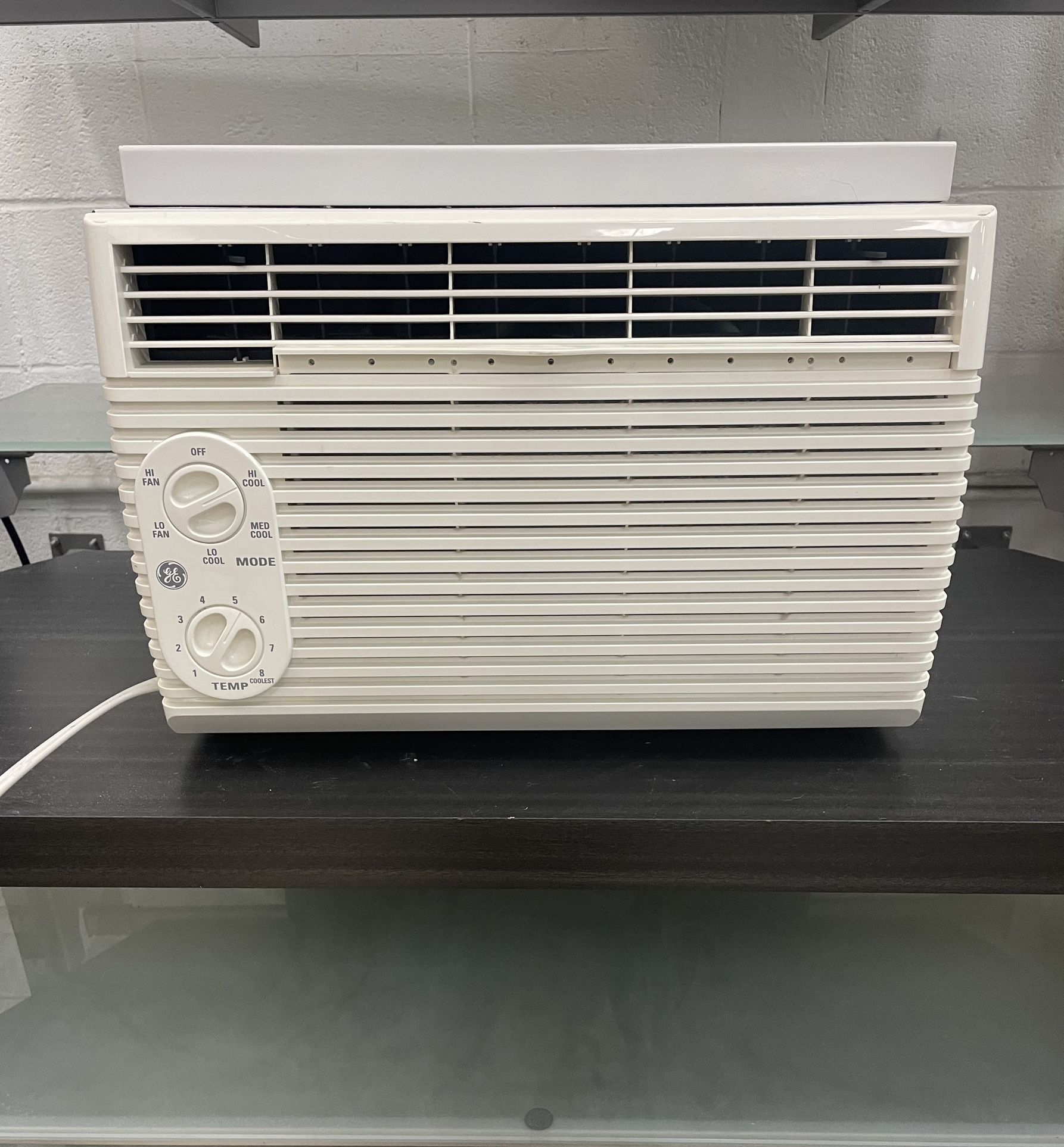 GE Window Air Conditioner Room Ac Cold Ac 
