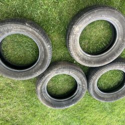 SuperMax Tires