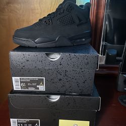 DS Brand New Air Jordan Retro 4 Black Cats 2025 Size 6.5y Kids & Size 11 Men’s 