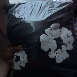 Black denim tear size xl