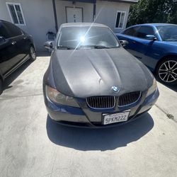 BMW 330i 