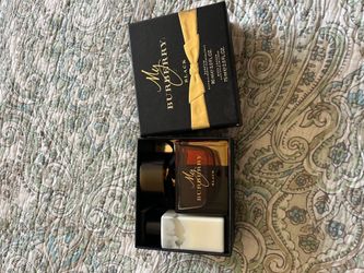 Burberry black perfume