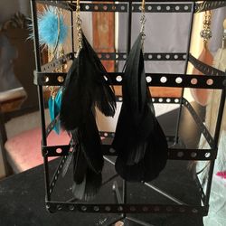 Black Long Feather Earrings 