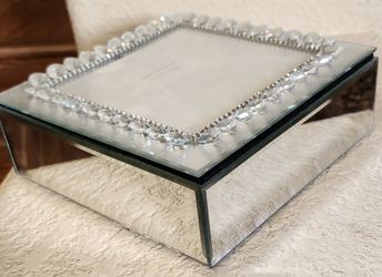 NEW Glass Photo Box