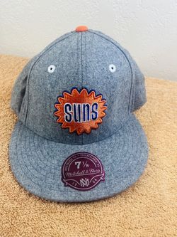 Phoenix Suns Fitted Cap Mitchell & Ness Cap Gray Orange Embroidered Patch