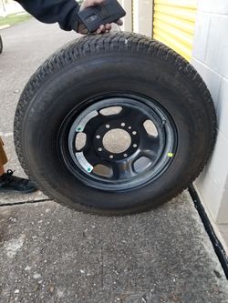 New 275x70x18 Michelin tire and wheel 275x70x18