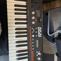 AKAI Miniak Synthesizer 