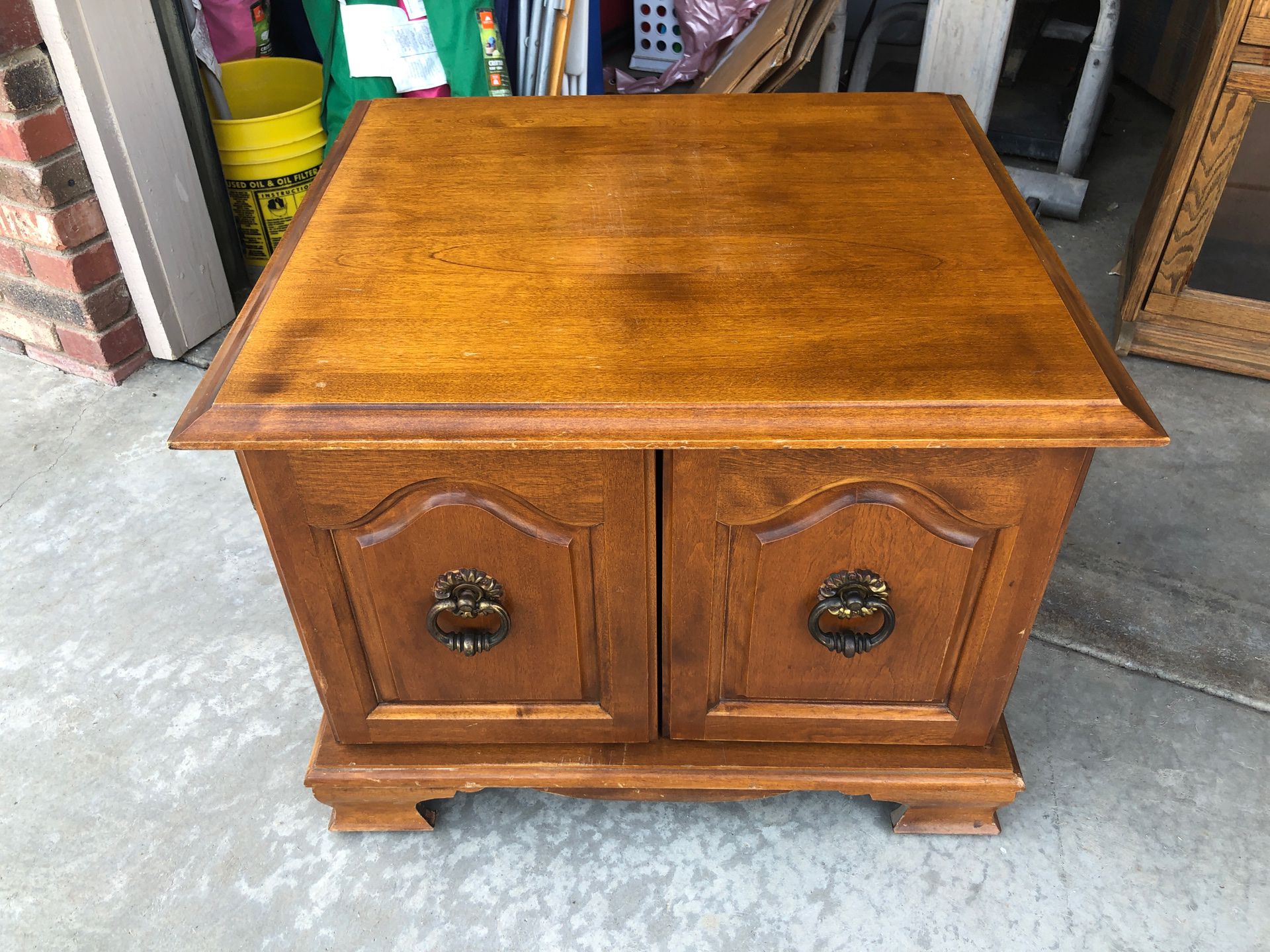 Wooden end table cabinet