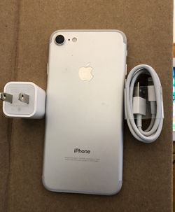 iPhone 7 32GB Factory Unlocked