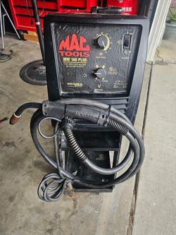 Mac Tools MW 140 Plus Wire Feed Welder