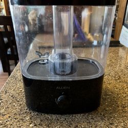 Milk Frother By Spacekey 2 Mos Old for Sale in Centralia, WA - OfferUp