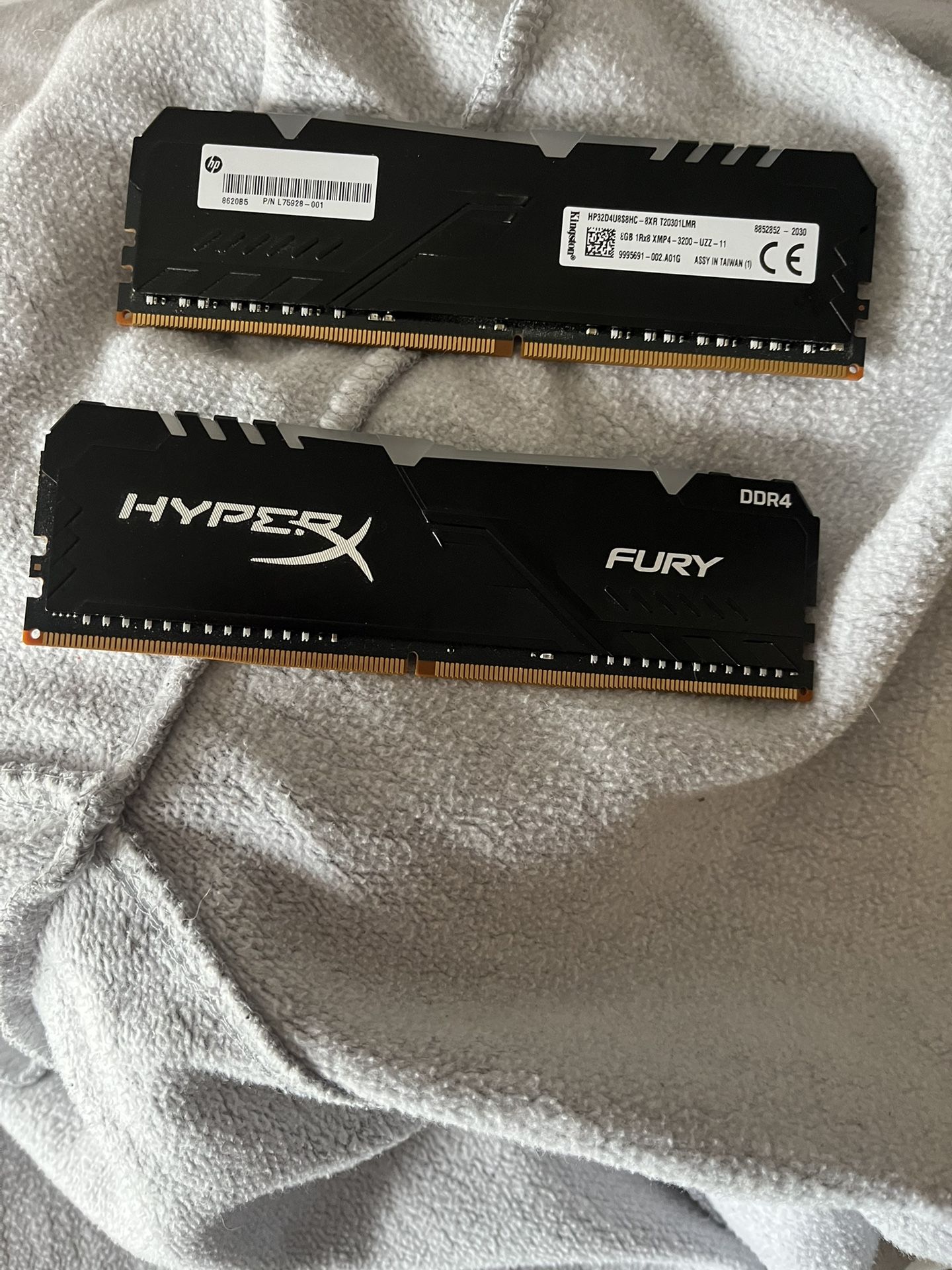 DDR4 16gb (8 Per Stick) HyperX
