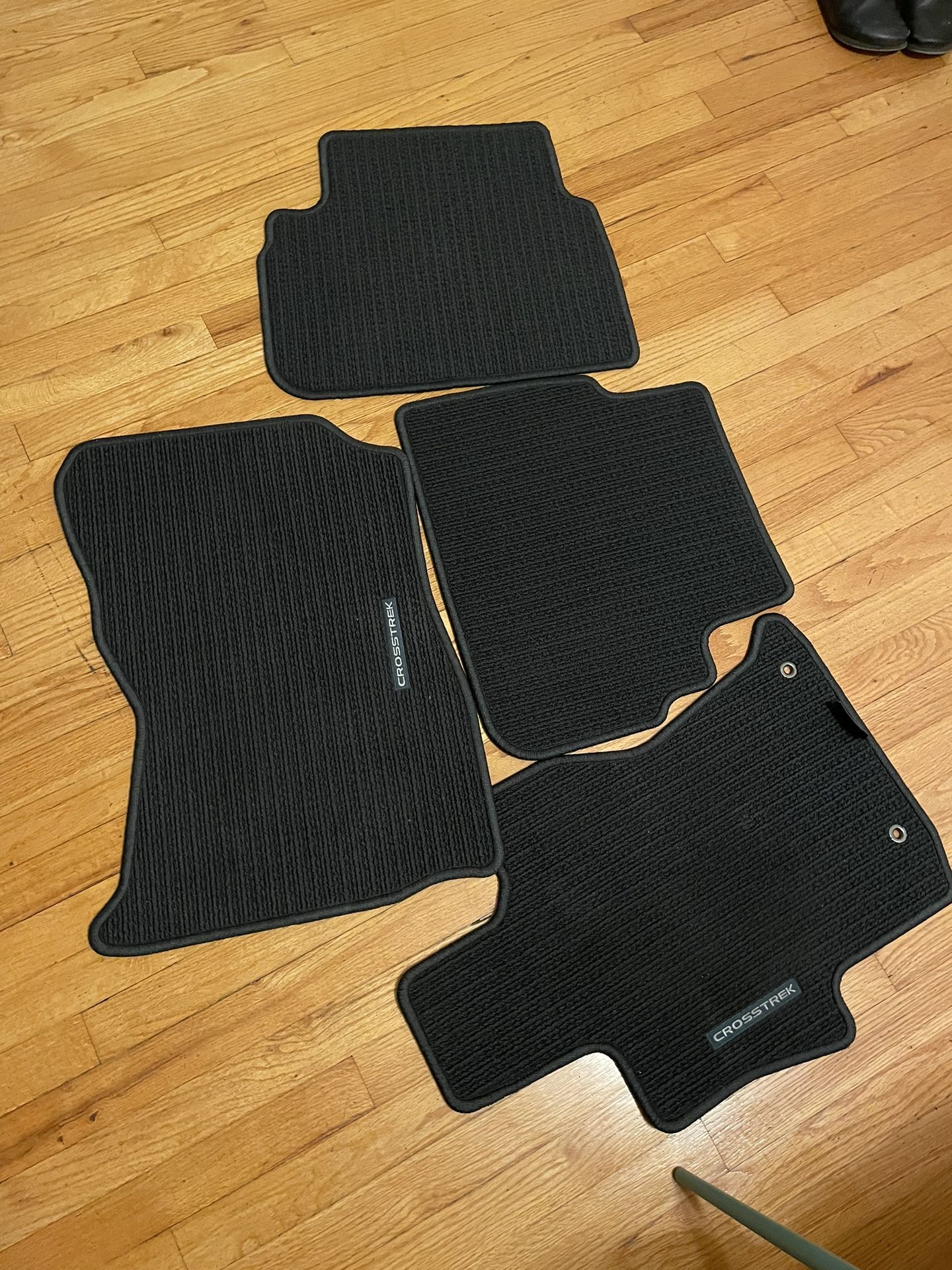 2023 Subaru Crosstrek Floor Mats for Sale in Los Angeles, CA OfferUp