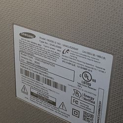 Samsung TV 42 Inches 