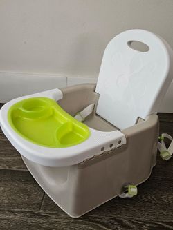 Like New Portable Baby Booster Seat with Tray & Chair Straps