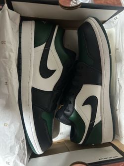 Jordan 1s Green Toe Lows