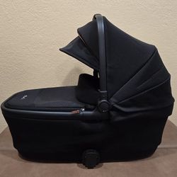 Silver Cross  Reef 2 Bassinet 