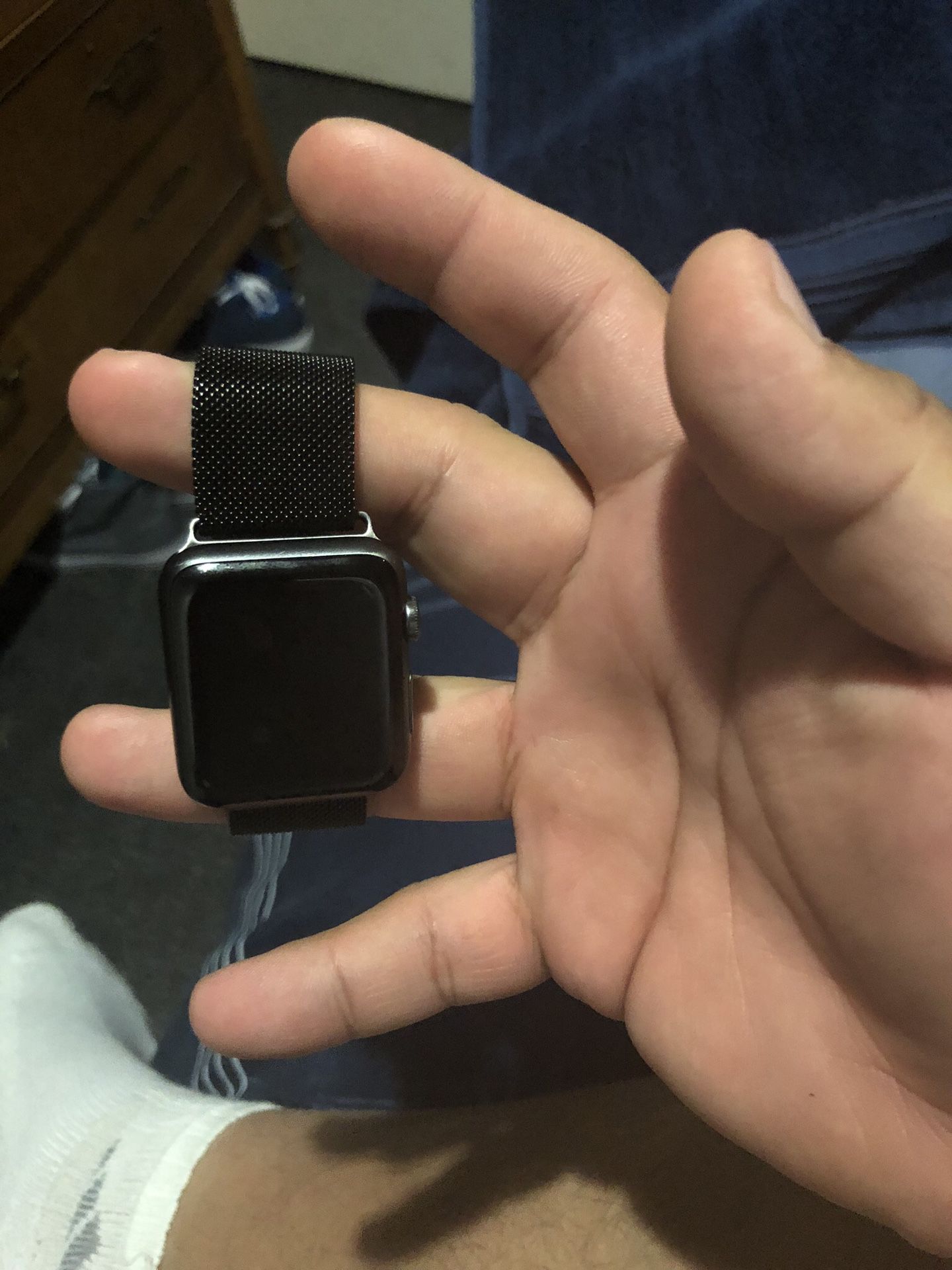 Selling Apple Watch 1st generation