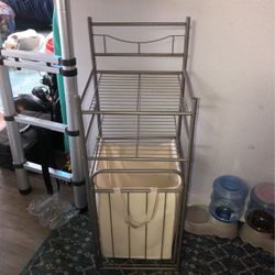 Bathroom hamper Towel 