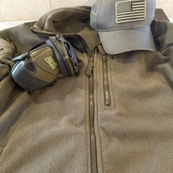 Ranger Green - Poly Fleece + Hat + Ear Pro Combo - Pristine Condition Range Set 