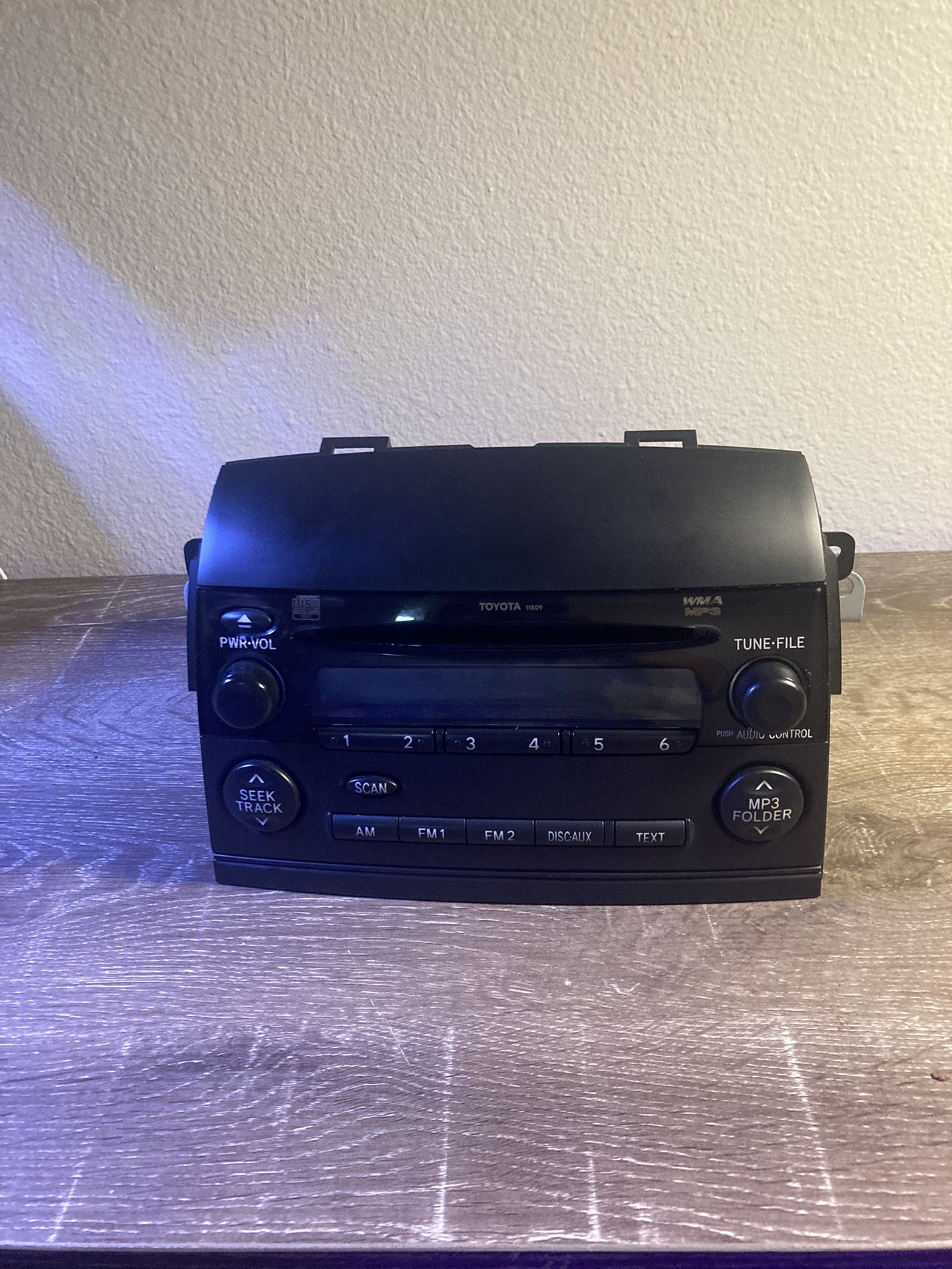 2006 Toyota Sienna OEM Stereo