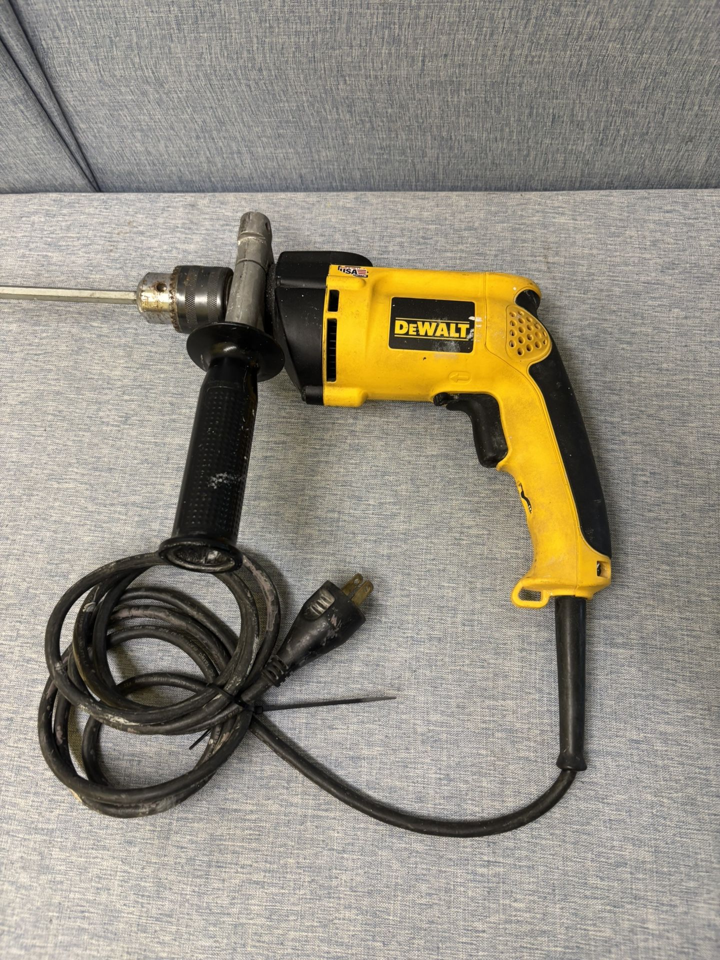 DeWALT Corded 1/2 in. Variable Speed Reversible Hammer Drill