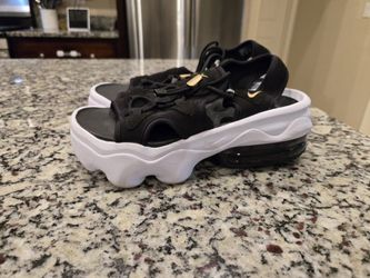 Nike Koko Sandals