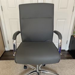 NEW OFFICE CHAIR CHEAP!